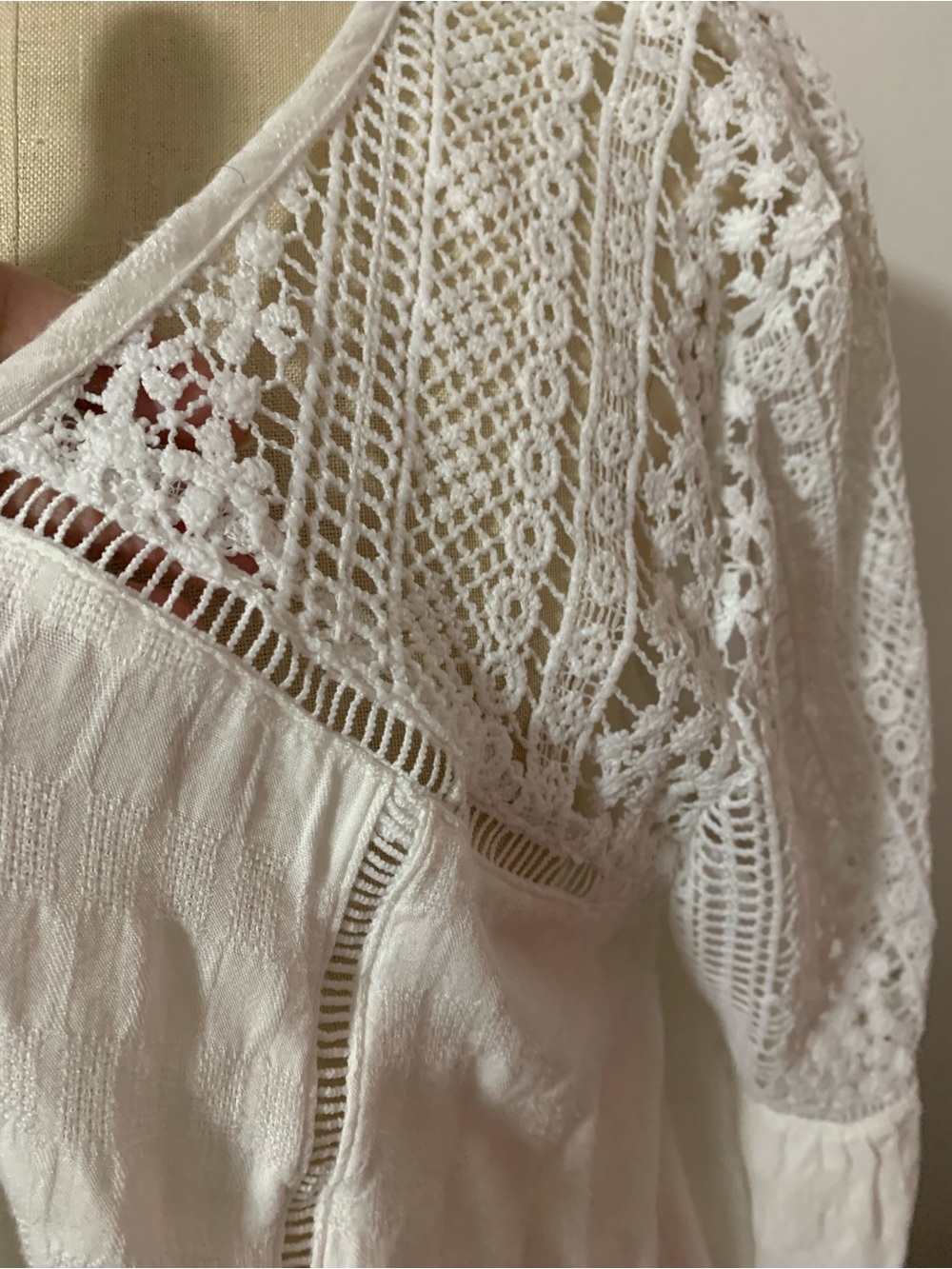 LoveStitch White Boho Crochet Top with Bell Sleeves Size XL Peasant Blouse - Picture 9 of 14